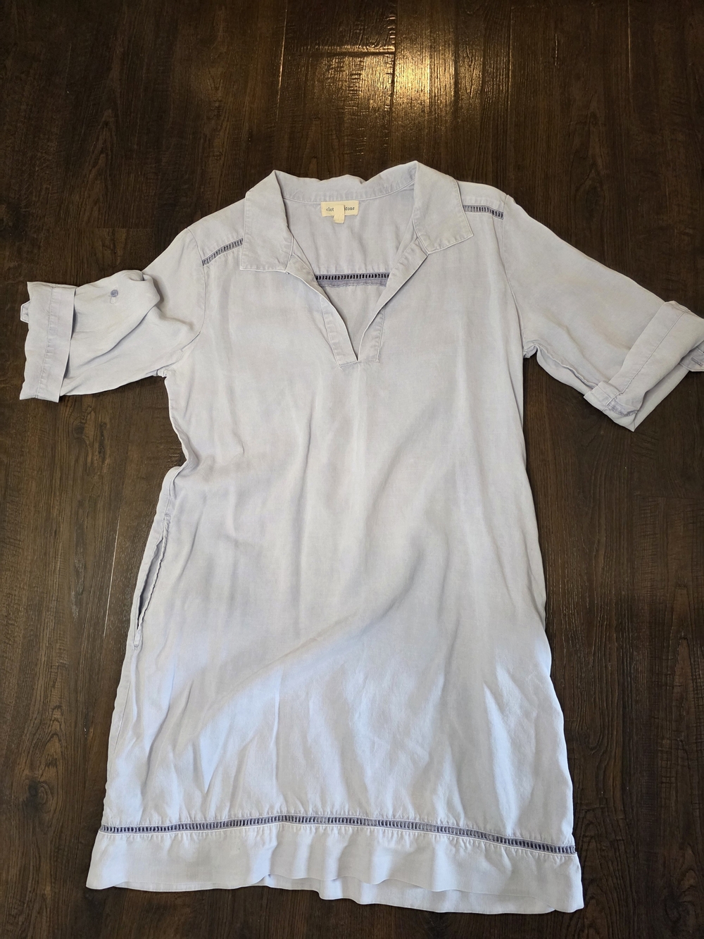 Anthropologie Cloth & stone light blue linen-blend top with cream label